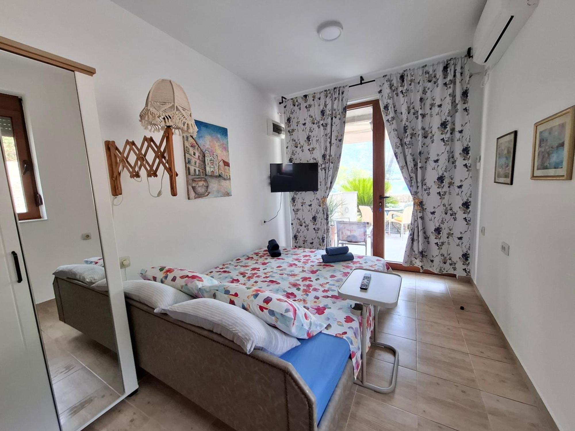 Kadena Apartments Котор Екстериор снимка