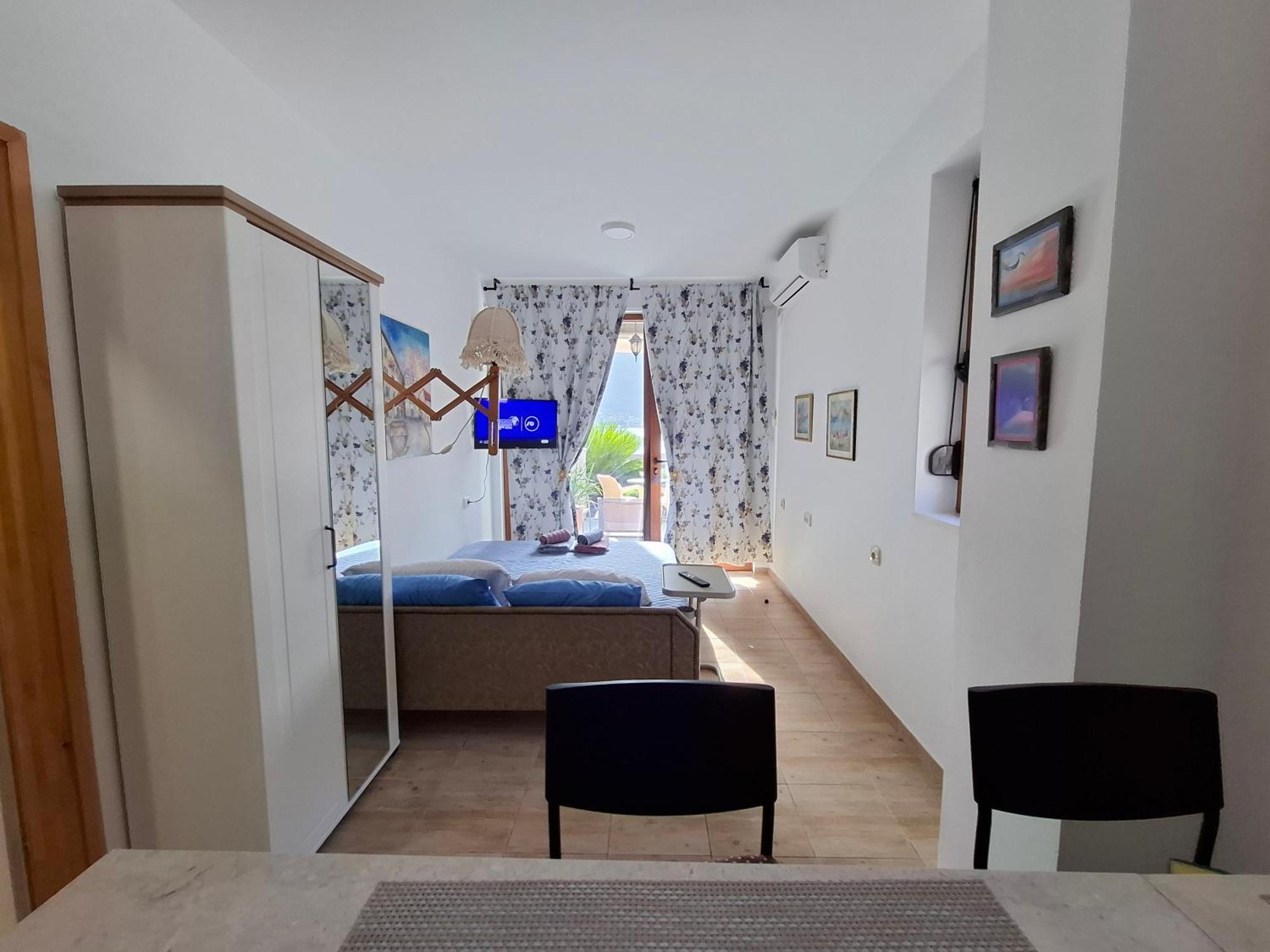 Kadena Apartments Котор Екстериор снимка