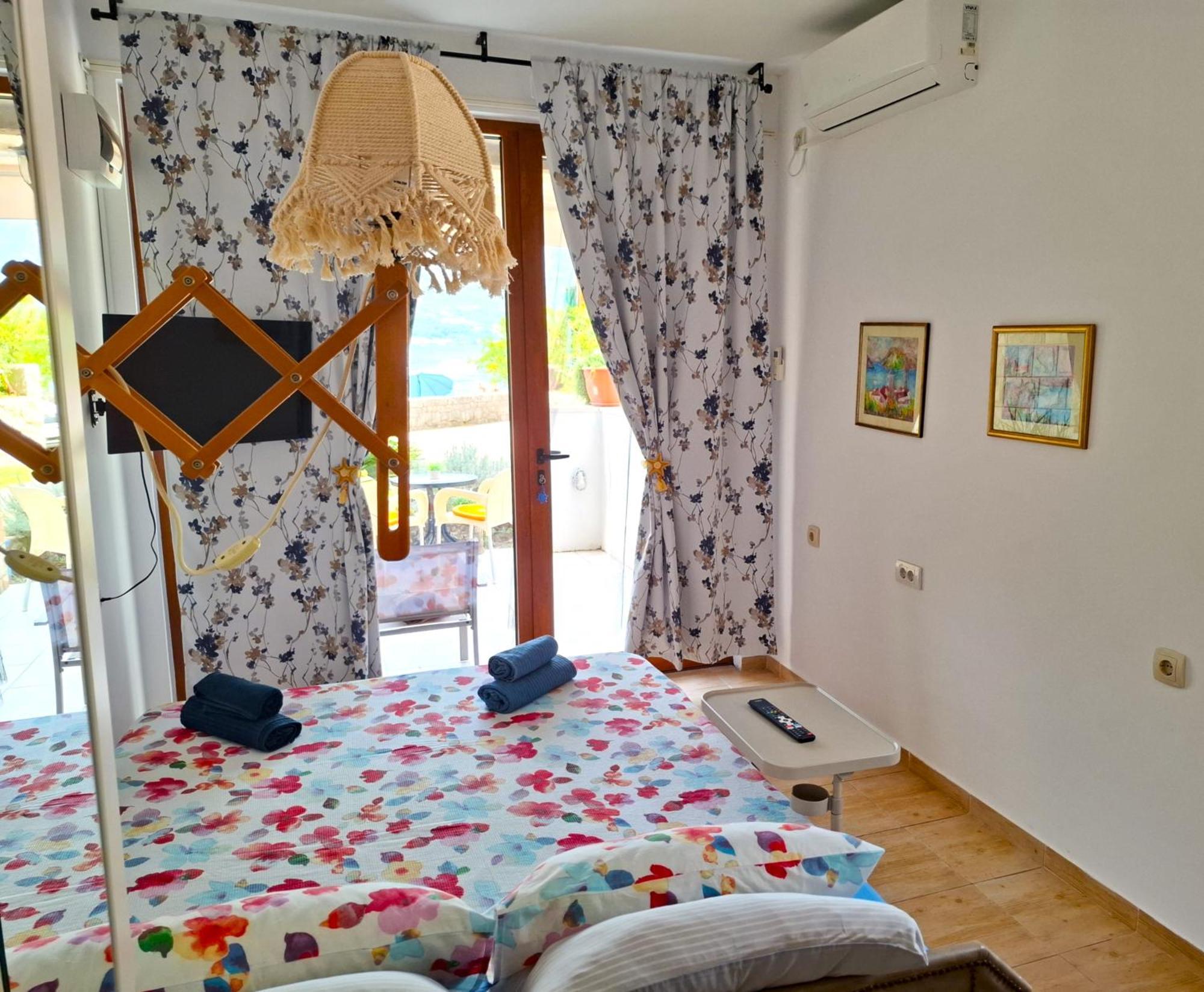 Kadena Apartments Котор Екстериор снимка