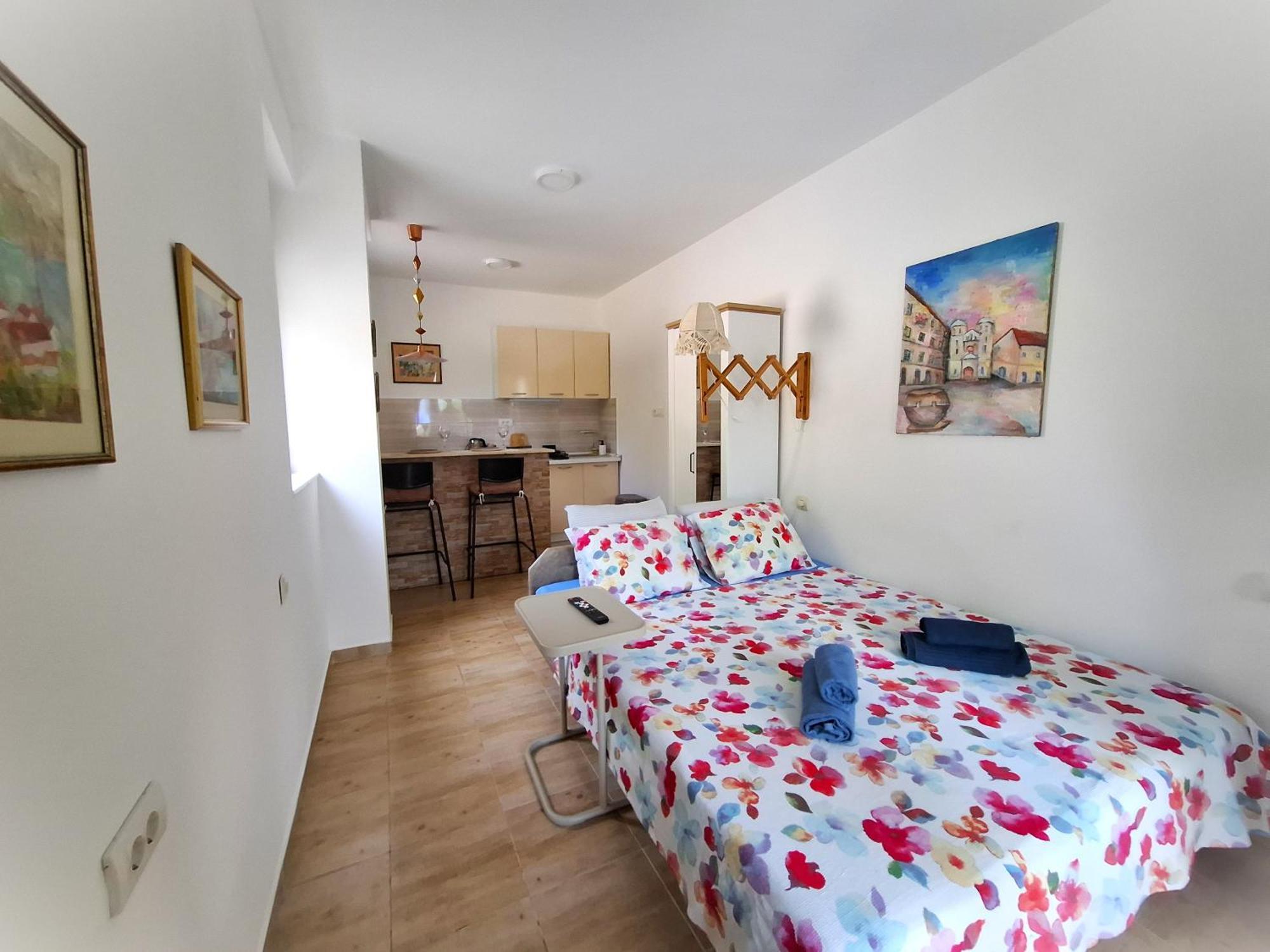Kadena Apartments Котор Екстериор снимка